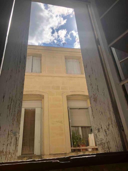 Appartement De Caractere Au Coeur Du Centre-Ville Монпелие Екстериор снимка